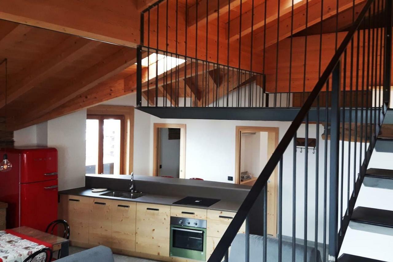ボルミオPista Stelvio Loft Lumiereアパートメント エクステリア 写真